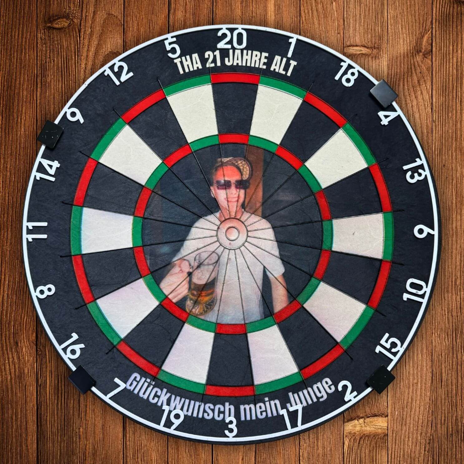 Personalisierte Dartscheibe zum selbst gestalten mit Bild & Text