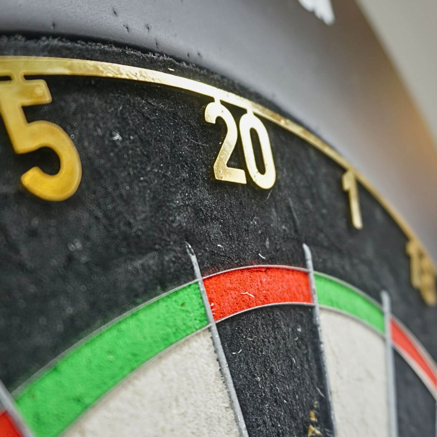 Dart board "ROYAL" - steel dart board - dartboard for steel darts