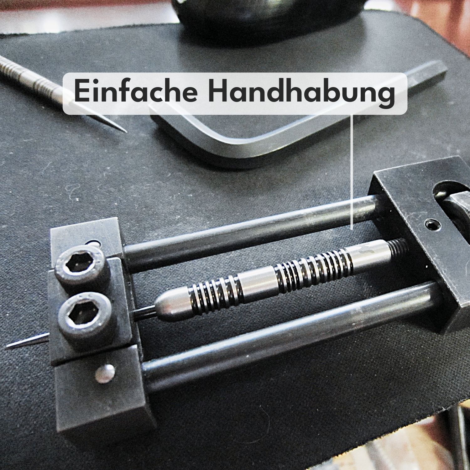 Dart tip changing machine - darts repointing tool for changing dart tips